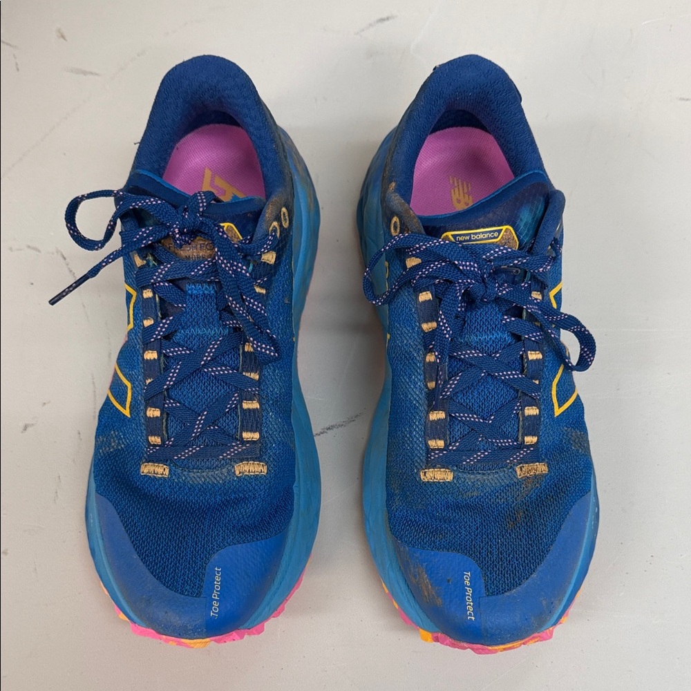 New Balance Fresh Foam X More V2 Women's Sz 9.5 Blue Pink!